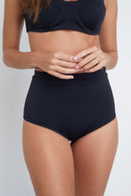 Ozero Swimwear Constance Sustainable Bikini Bottom in Black, close-up view